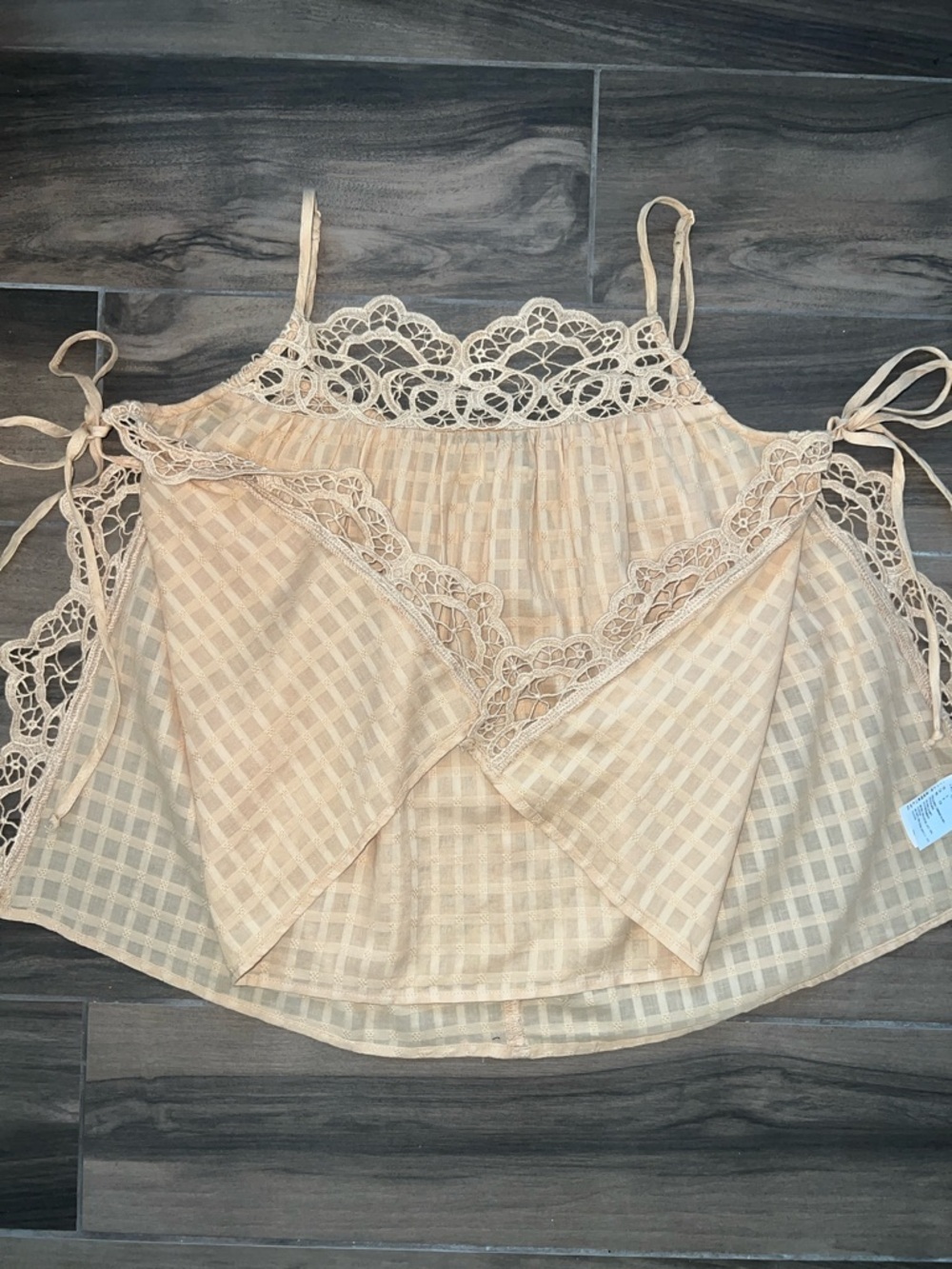 American Eagle Peach Tan Gingham Crochet Lace Side Tie Tank Top Shirt Size S - Picture 11 of 15